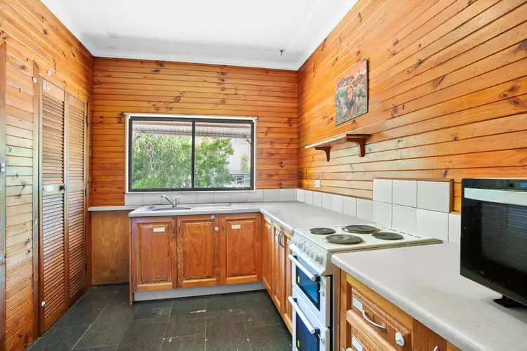 Fourth view of Homely house listing, 139 Lakedge Avenue, Berkeley Vale NSW 2261