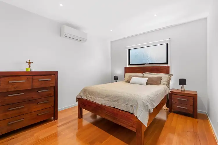 Fifth view of Homely house listing, 14 Collared Close, Bundoora VIC 3083