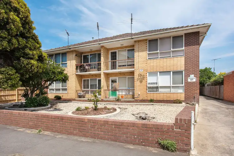 14 Kokaribb Road