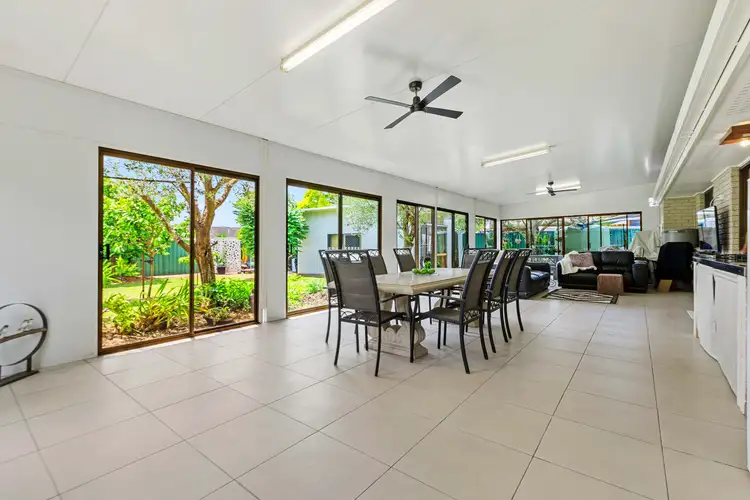 15 Cressida Street, Sunnybank Hills QLD 4109