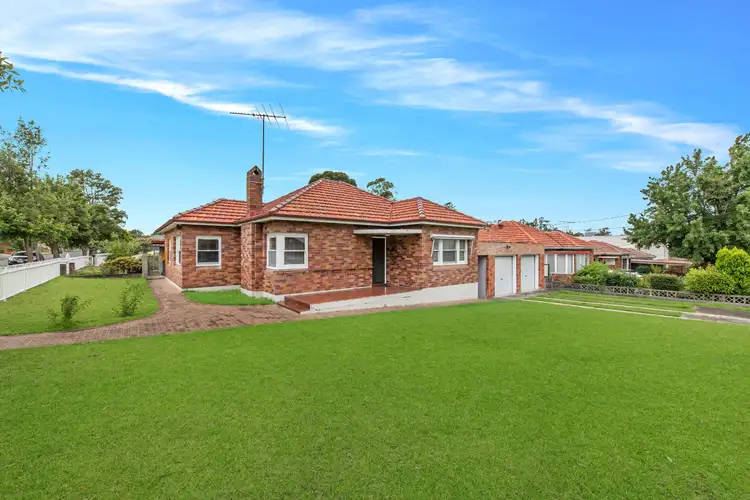 44 Arinya Street, Kingsgrove NSW 2208