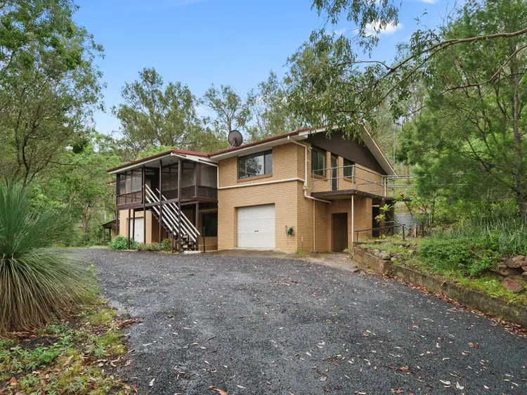 160 Outlook Drive, Esk QLD 4312