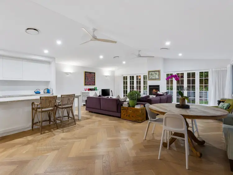 5 West King Street, Southport QLD 4215