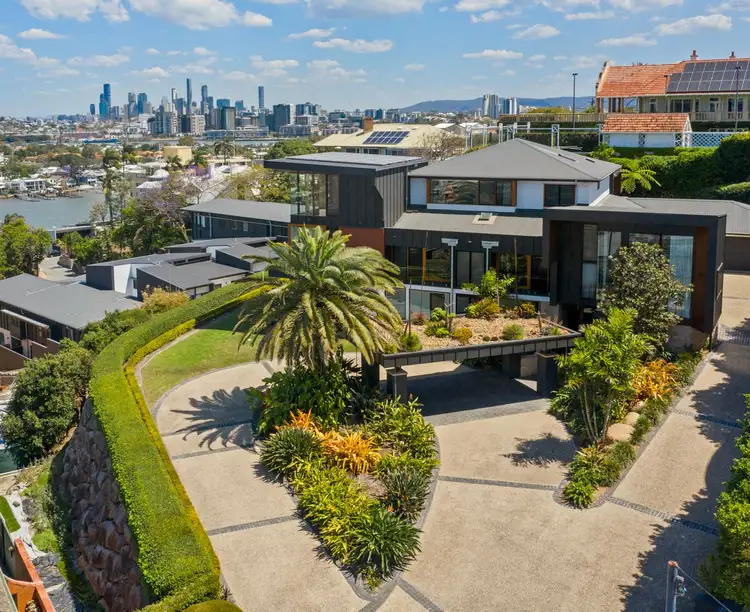 55 Markwell Street, Hamilton QLD 4007