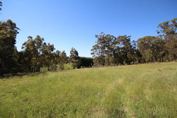 Third view of Homely rural property listing, 31 Marks Crescent, Oberon NSW 2787