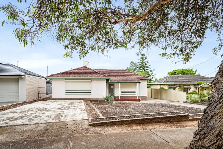 11 Denial Avenue, Seaview Downs SA 5049