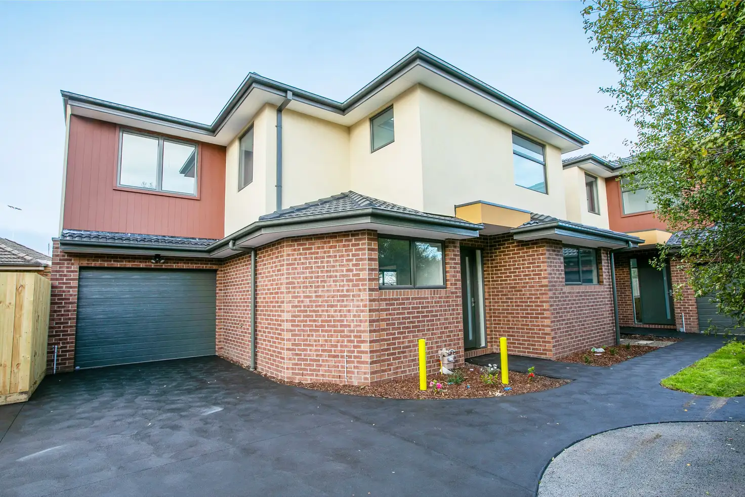 Main view of Homely townhouse listing, 2/9 Aberdeen Street, Reservoir VIC 3073