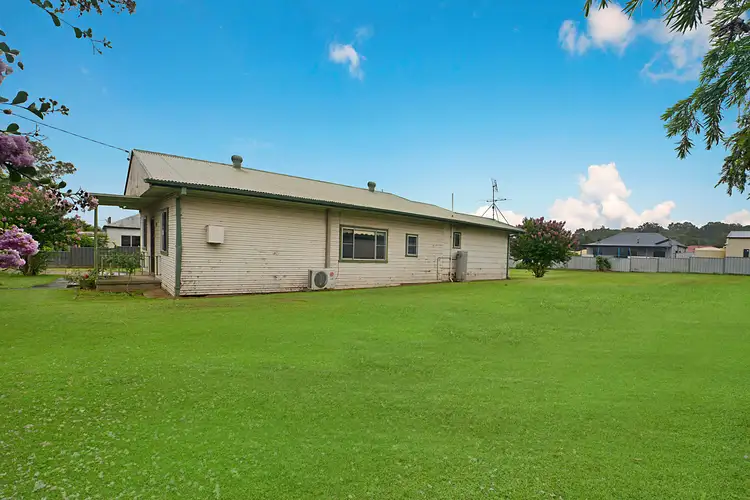 Fourth view of Homely house listing, 19 Little Park Street, Greta NSW 2334