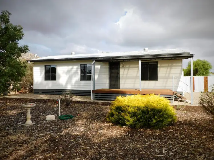 5 First Street, Bordertown SA 5268
