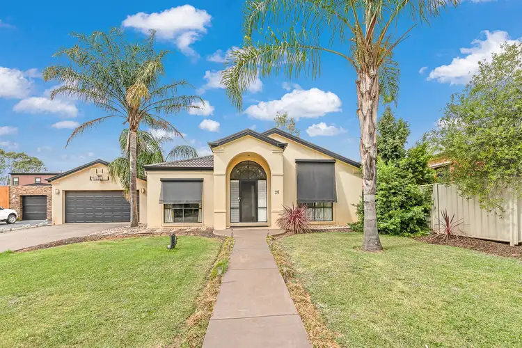 25 Kingfisher Drive West, Moama NSW 2731