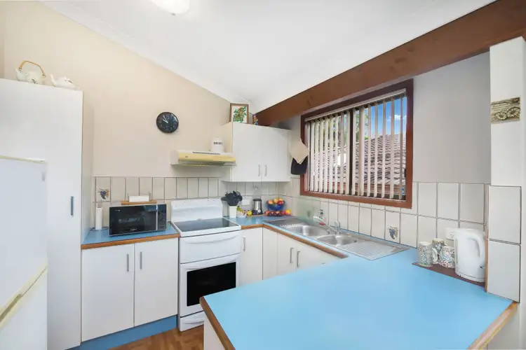 Fourth view of Homely house listing, 8 Broadwater Drive, Saratoga NSW 2251