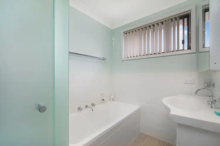 Sixth view of Homely house listing, 8 Broadwater Drive, Saratoga NSW 2251