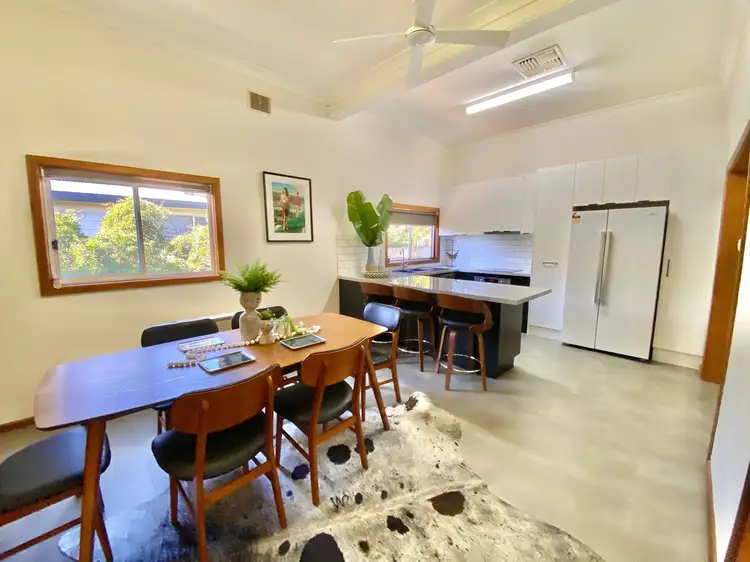 39 Flint Street, Forbes NSW 2871