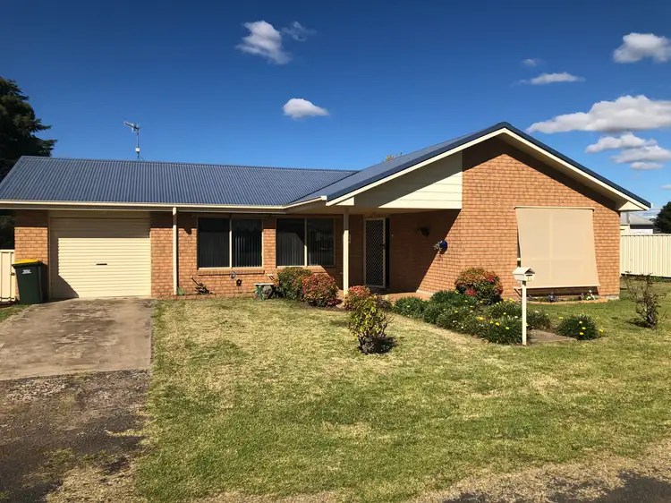 13 Coates Avenue, Glen Innes NSW 2370