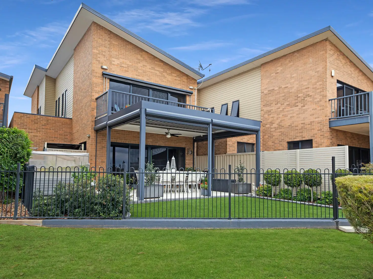 Main view of Homely townhouse listing, 3/10 Luton Drive, Yarrawonga VIC 3730