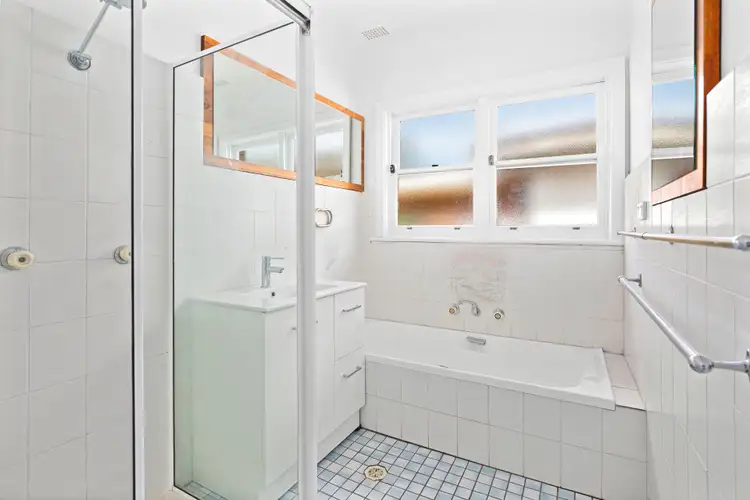 Fifth view of Homely house listing, 220 Farmborough Road, Farmborough Heights NSW 2526
