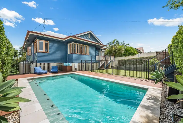 133 Broadwater Road, Mount Gravatt East QLD 4122