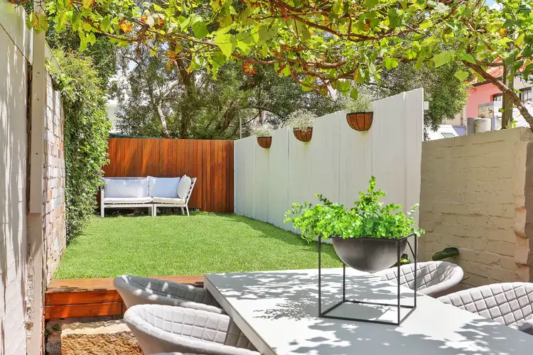 17 Caledonia Street, Paddington NSW 2021