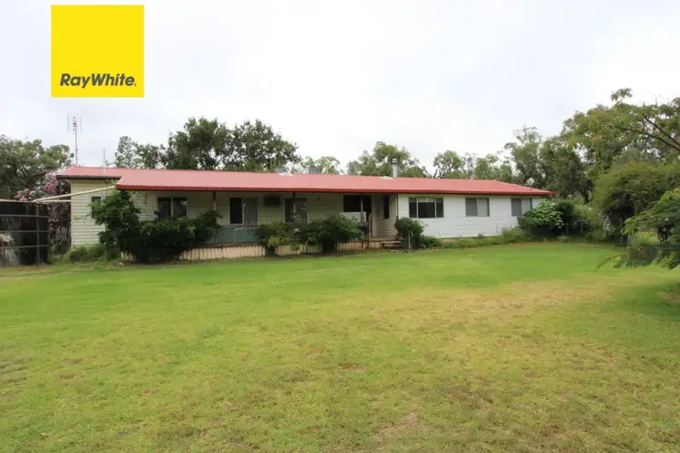 49 Hall Street, Inverell NSW 2360