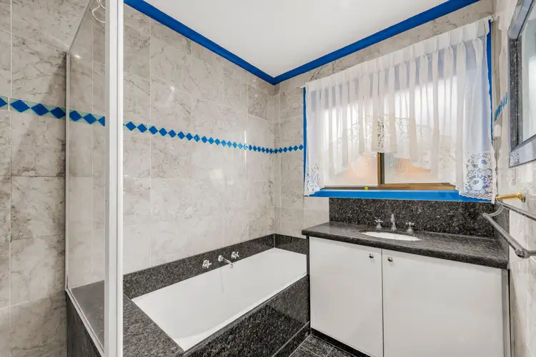 Fifth view of Homely house listing, 4 Bachli Close, Mill Park VIC 3082