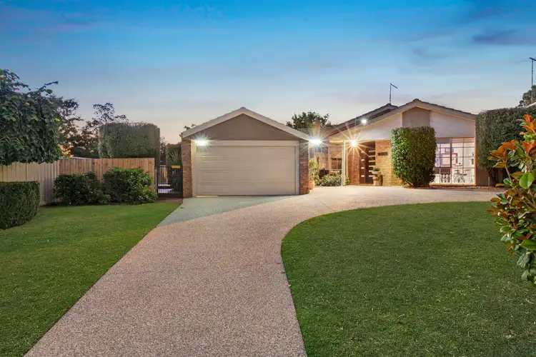 11 Rachael Court, Pakenham VIC 3810