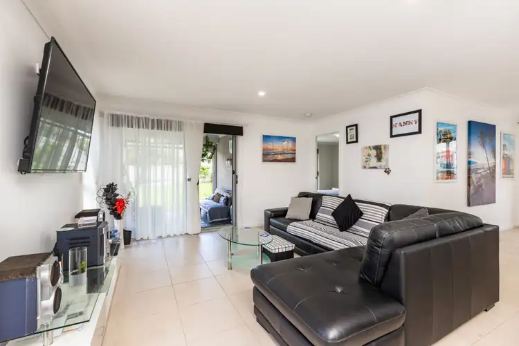 Third view of Homely house listing, 127 Sunningdale Circuit, Medowie NSW 2318