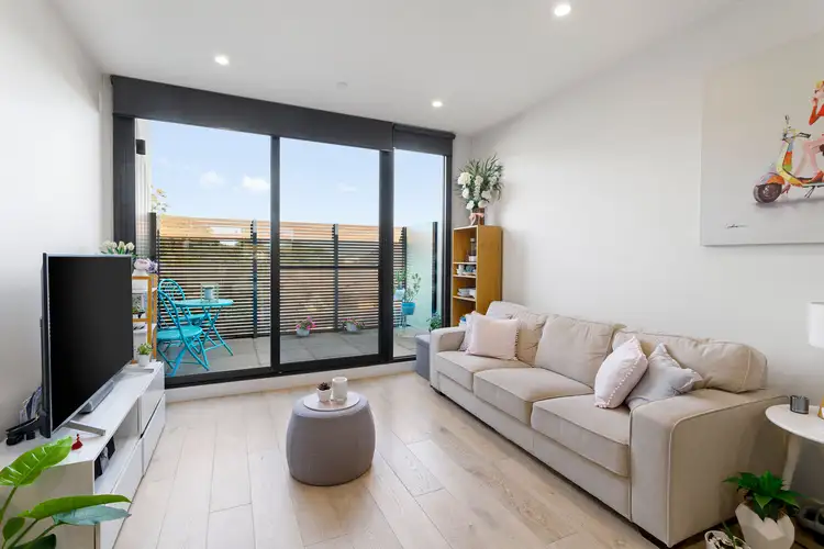 202/5 Curlew Court, Doncaster VIC 3108