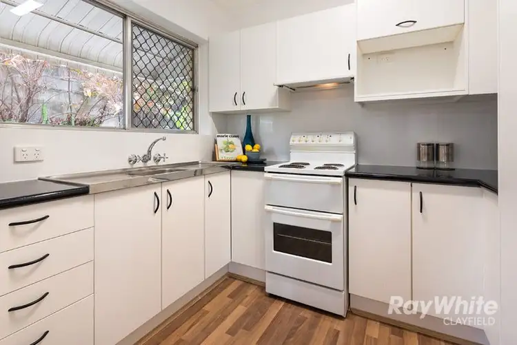 Sixth view of Homely unit listing, 4/60 Chalk Street, Wooloowin QLD 4030