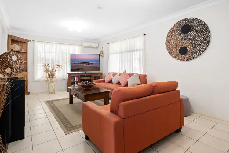 Third view of Homely townhouse listing, 1/175 Cresthaven Avenue, Bateau Bay NSW 2261
