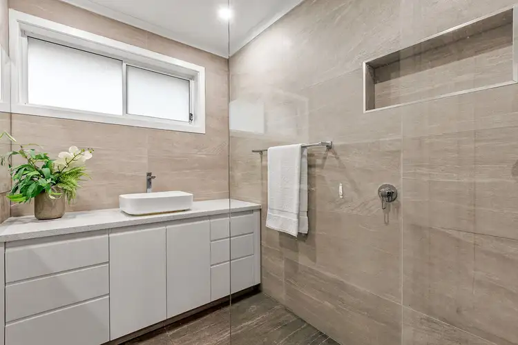 Fifth view of Homely house listing, 7 Pamela Court, Blackburn South VIC 3130