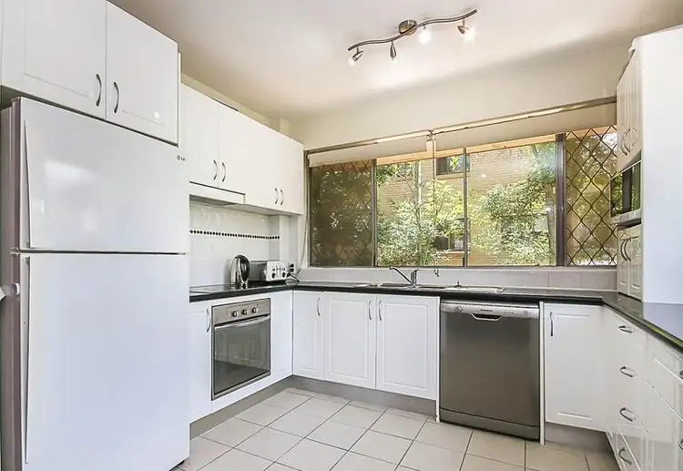 3/170 Buckland Road, Nundah QLD 4012