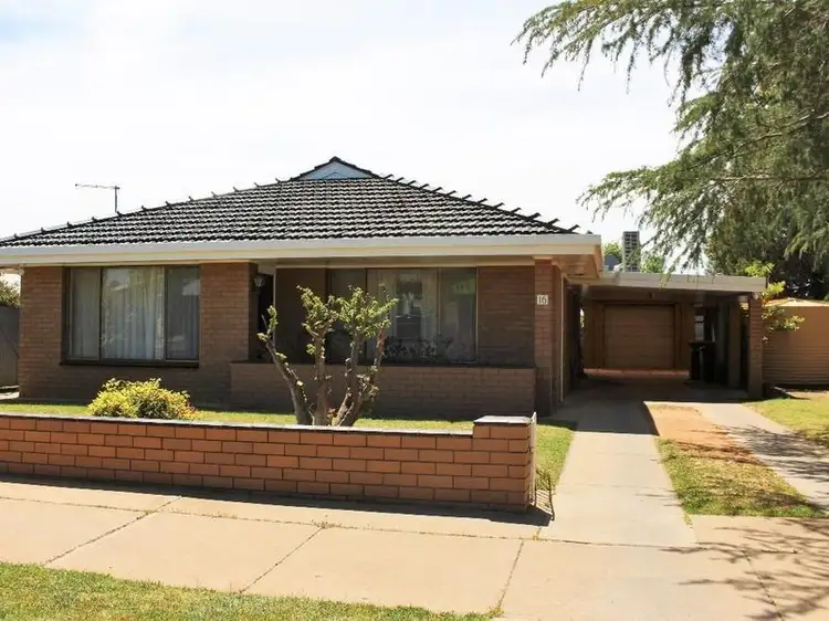 16 Pritchard Street