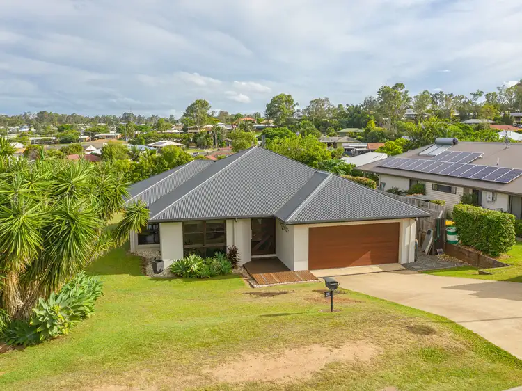 3 Parkview Close, Southside QLD 4570