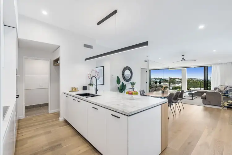 Fifth view of Homely apartment listing, 17/92-96 Ernest Street, Manly QLD 4179