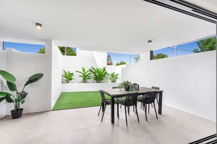 Main view of Homely apartment listing, 1/92-96 Ernest, Manly QLD 4179
