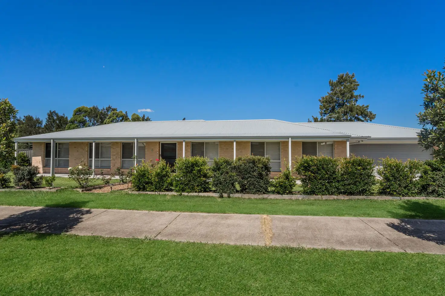 Main view of Homely house listing, 4 Peel Close, Thornton NSW 2322