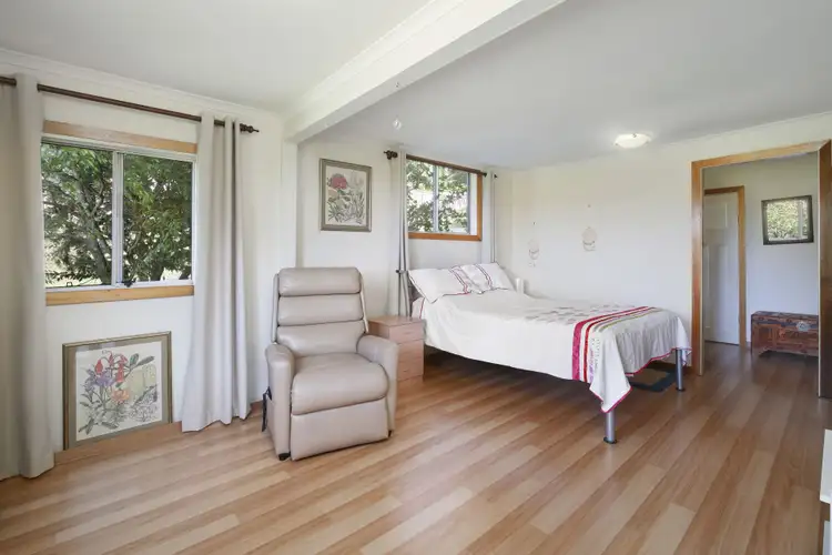 Sixth view of Homely house listing, 98 Henderson Road, Saratoga NSW 2251