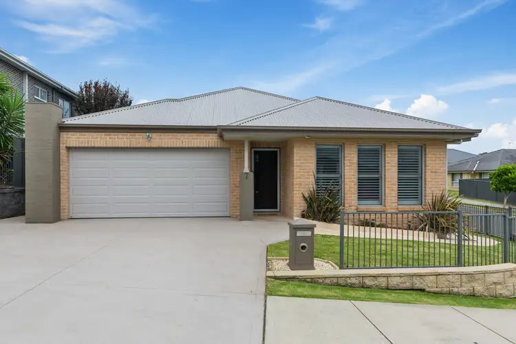 Main view of Homely house listing, 7 Morson Avenue, Horsley NSW 2530