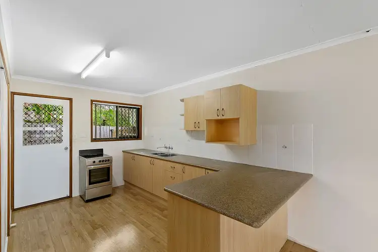Third view of Homely semi-detached listing, 2/30 Banksia Street, Point Vernon QLD 4655