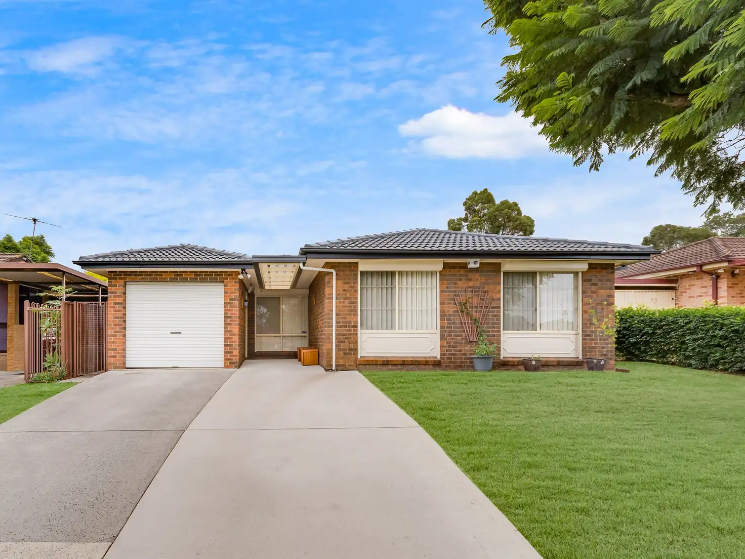 Main view of Homely house listing, 6 Gentian Avenue, Macquarie Fields NSW 2564