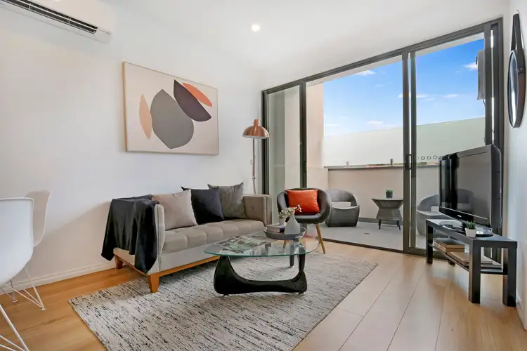 Main view of Homely unit listing, 4/212 Spring Street, Reservoir VIC 3073