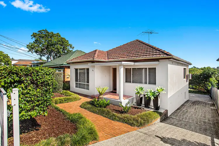 32 Oatley Park Avenue, Oatley NSW 2223