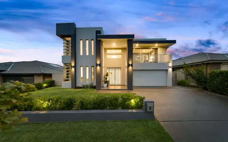 8 Beechworth Parade, Harrington Park NSW 2567