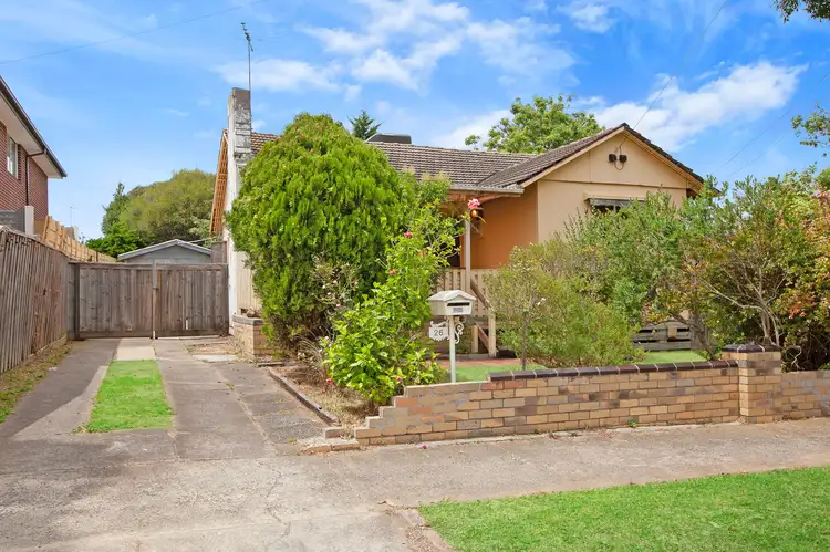 26 Marie Avenue, Heidelberg Heights VIC 3081