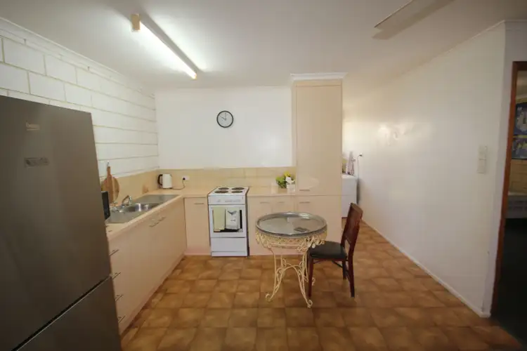 Third view of Homely block of units listing, 1-5/4 Novakoski, Kepnock QLD 4670