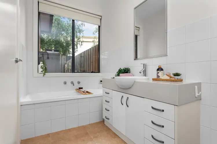 Sixth view of Homely townhouse listing, 10/2-4 Newton Street, Chadstone VIC 3148