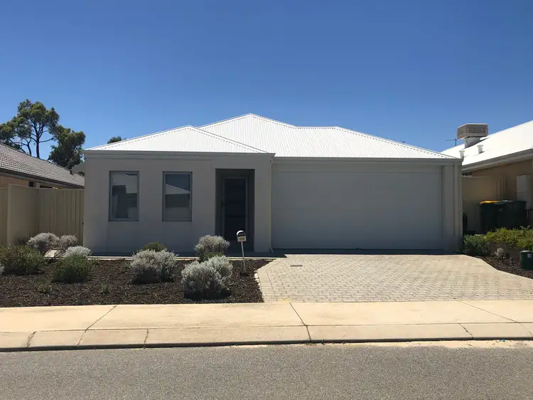 132 Sapphire Chase, Wellard WA 6170
