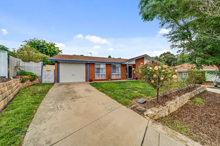 Second view of Homely house listing, 7 Fern Place, Banks ACT 2906