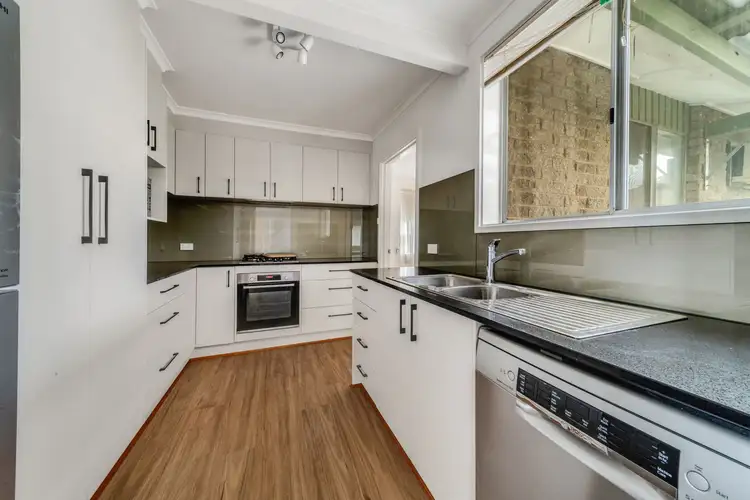 17 Blackwood Terrace, Holder ACT 2611