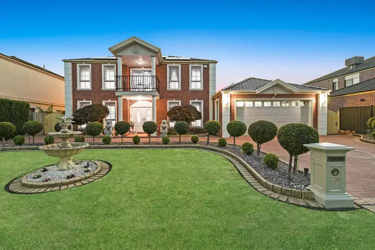 23 Louise Baille Avenue, Narre Warren South VIC 3805